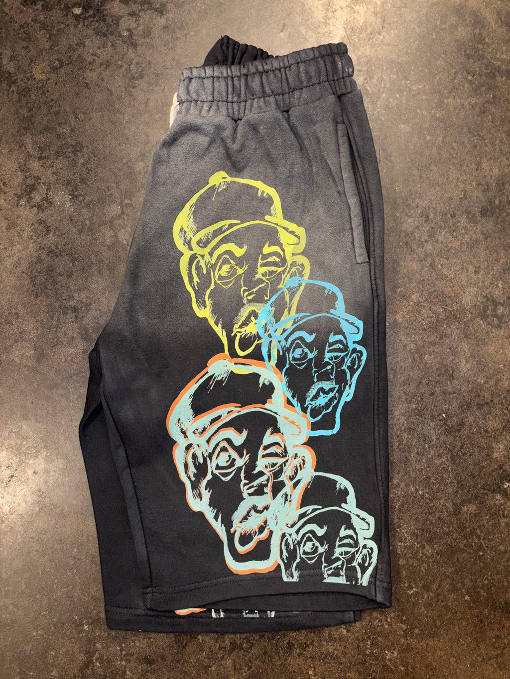 Trill Faces Shorts